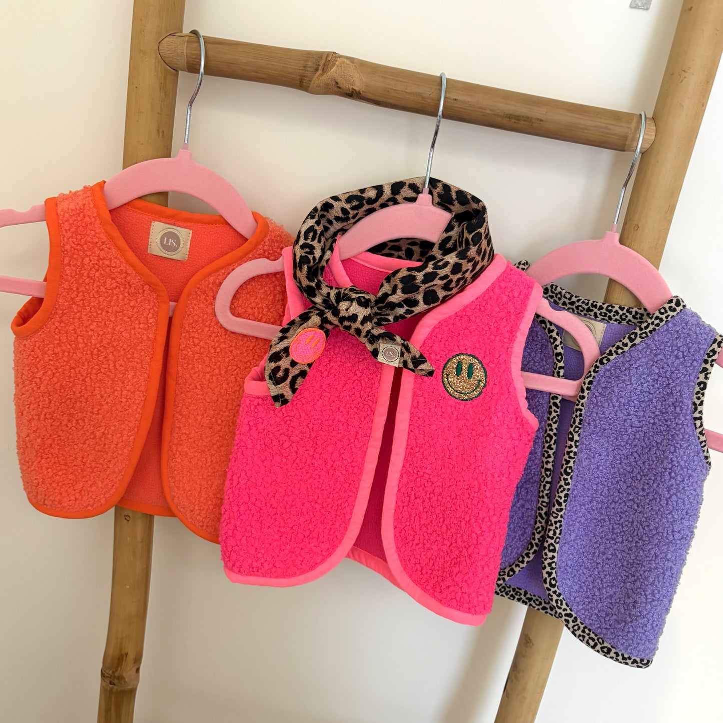 Teddy Gilet - Neon Pink