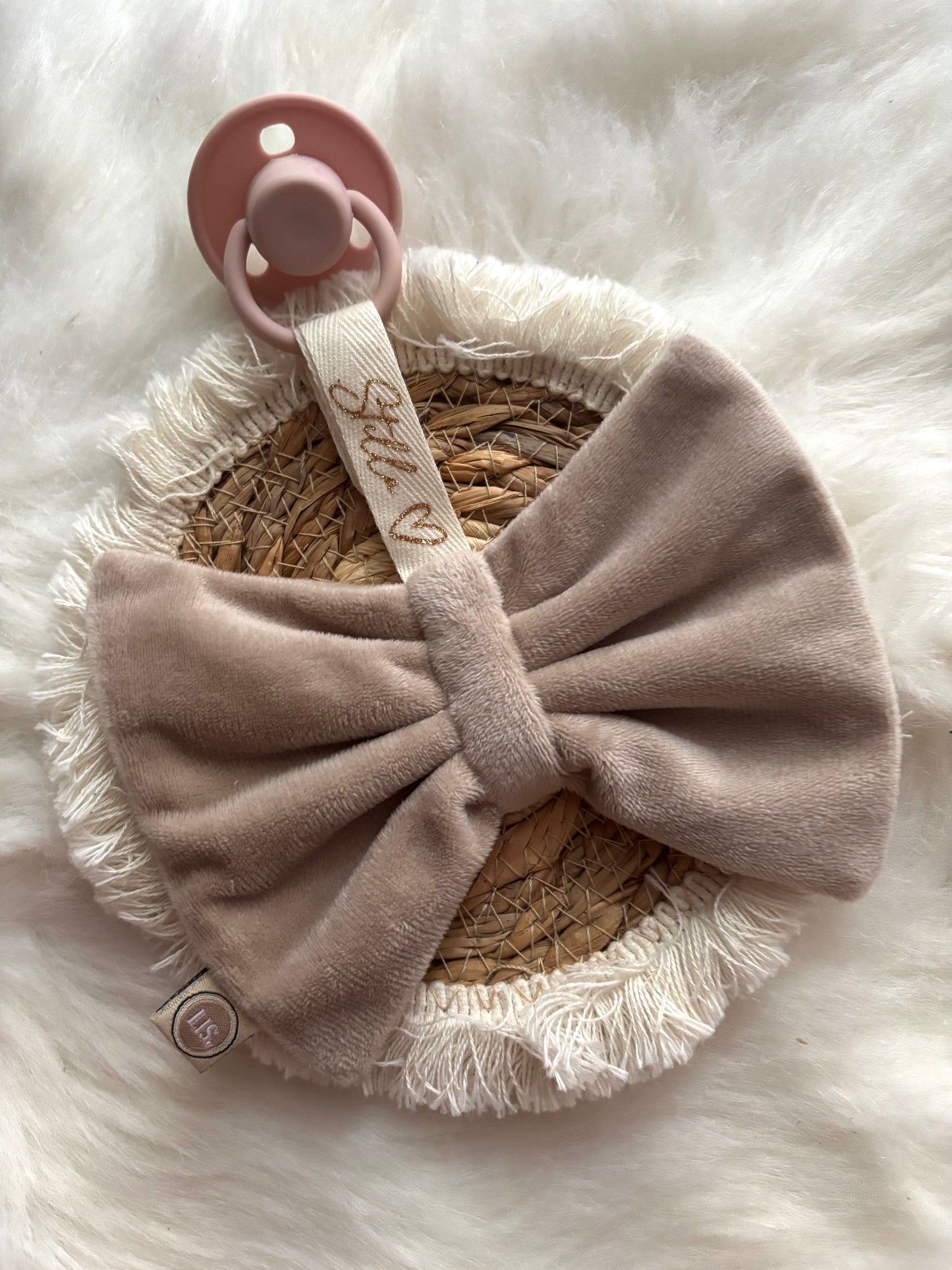 Schnullerschleife aus Stoff – Beige